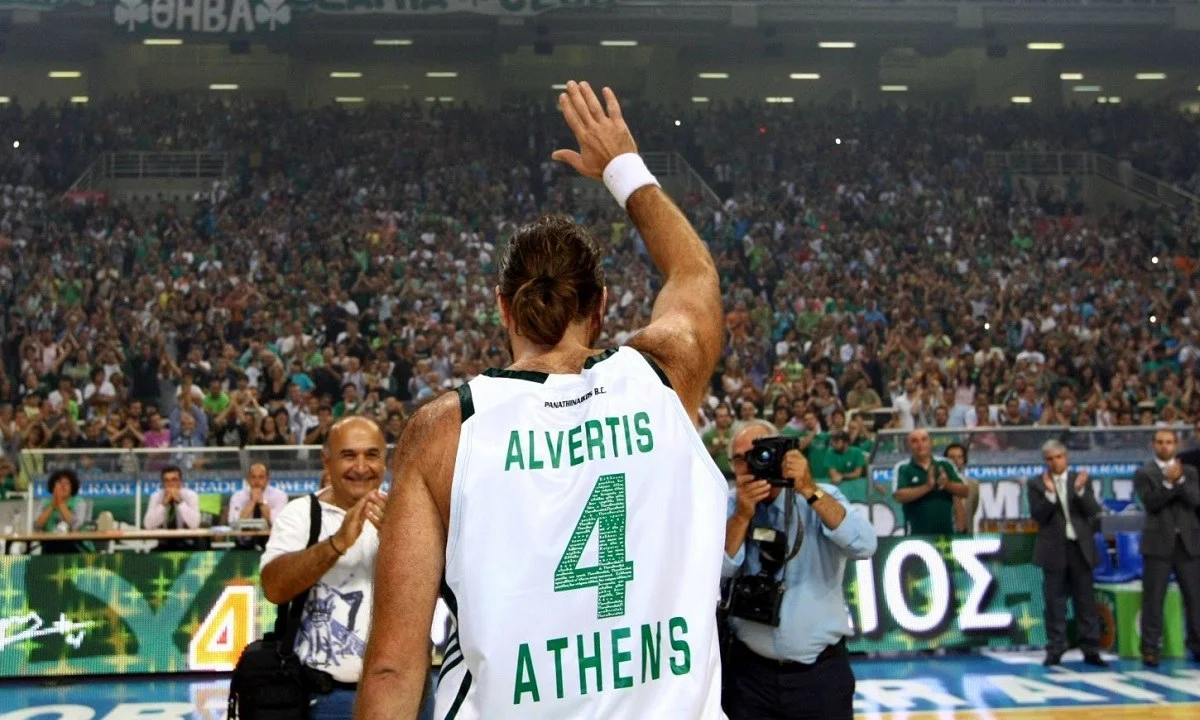 Φραγκίσκος Αλβέρτης - Παναθηναϊκός: Δύο έννοιες ταυτόσημες. O εμβληματικός αρχηγός μια μέρα σαν σήμερα το 2009 έριχνε τους τίτλους τέλους.