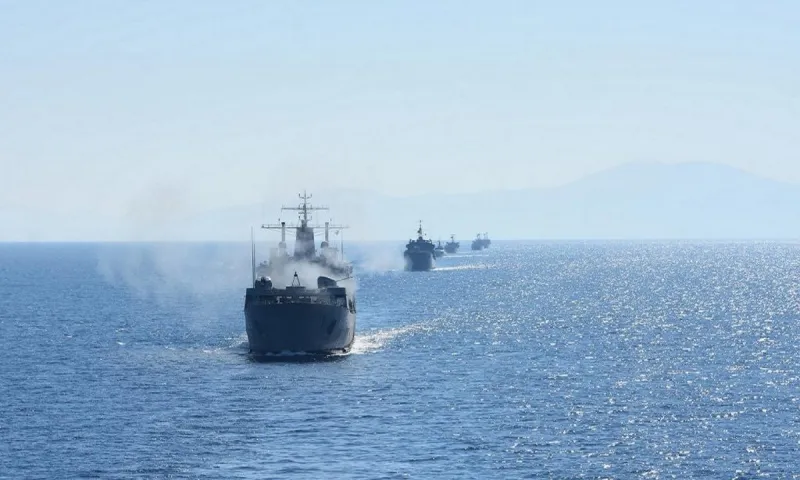Ελληνοτουρκικά: Άσκηση πρόκληση της Τουρκίας απέναντι από τις Οινούσσες
