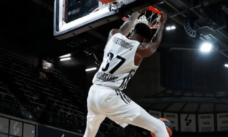 Euroleague: «Xρυσό» καλάθι Αντετοκούνμπο! - Τρομερή ανατροπή για Βιλερμπάν