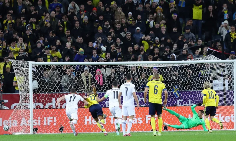 Σουηδία - Ελλάδα: Λάθος ο Μαυροπάνος και 1-0 με πέναλτι του Φόρσμπεργκ (vid)
