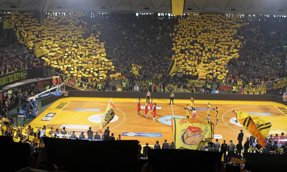 Άρης - Ολυμπιακός στο κατάμεστο Nick Gallis Hall τη σεζόν 2015-16