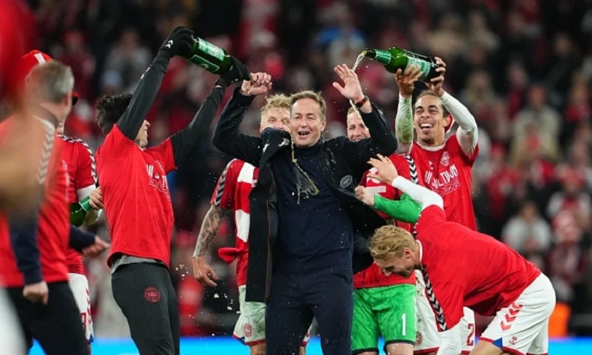 Δανία: Ο Κάσπερ Γιούλμαντ είναι ο αναμορφωτής της εθνικής, η οποία βάζει κάτω παραδοσιακές υπερδυνάμεις
