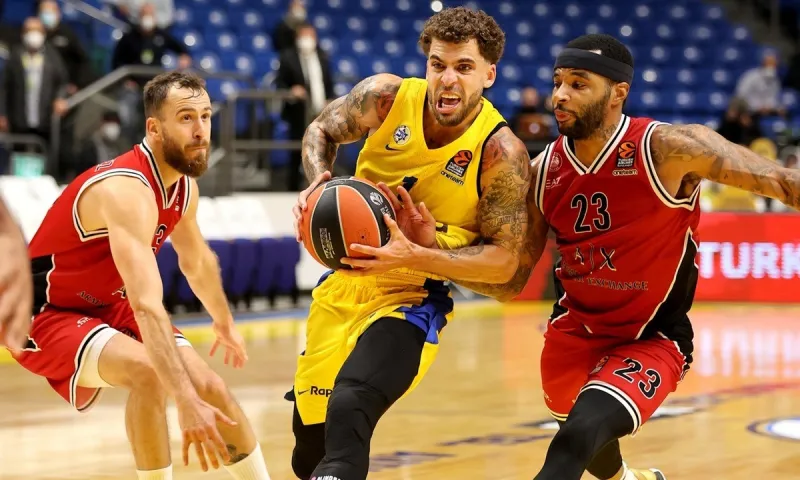 Euroleague: Στα δύσκολα η Μακάμπι κόντρα στην Βιλερμπάν - Φαβορί η Άλμπα στο Βερολίνο