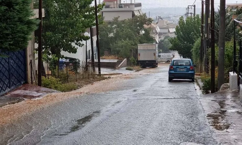 Κακοκαιρία Μπάλλος: Χαμός σε όλη την χώρα - Καταιγίδες και χαλάζι (videos)