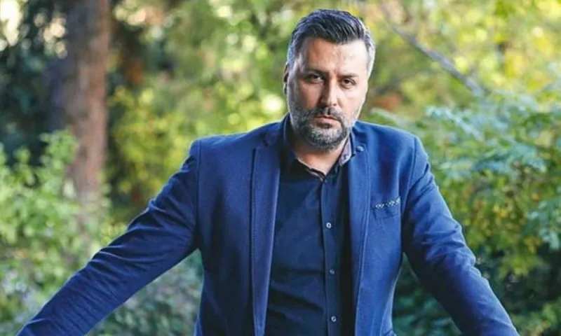Καλλιάνος: Επίθεση με γκαζάκια στο πολιτικό γραφείο του