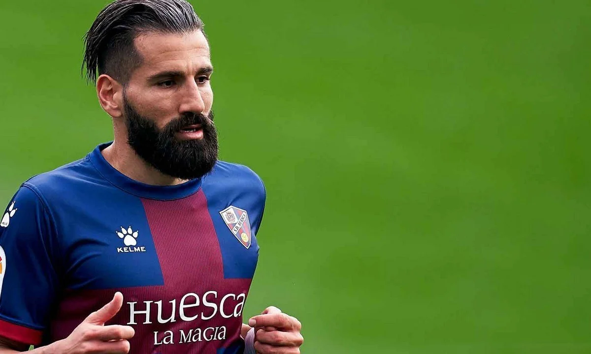 Τρελό σενάριο για Σιόβα και κορυφαία ελληνική ομάδα!
