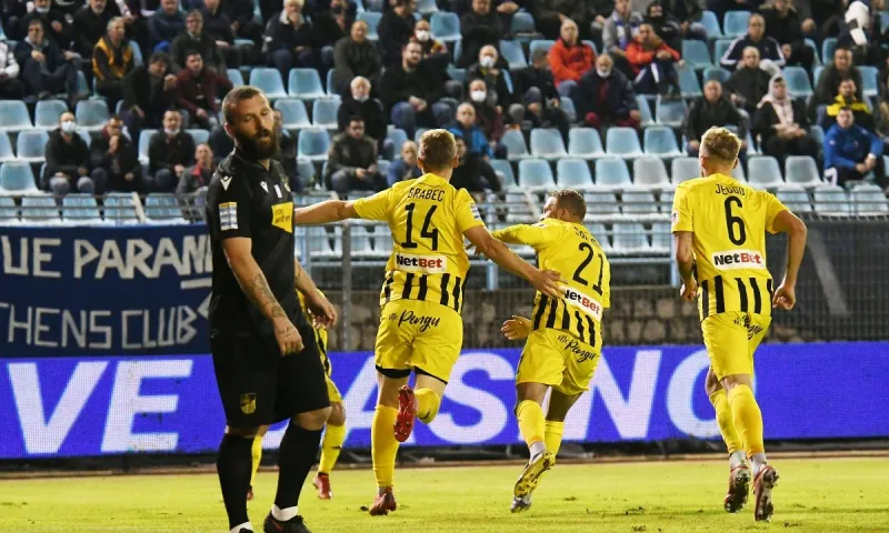 Λαμία - Άρης: Ο Μπράμπετς κάνει το 1-0 με κεφαλιά! (vid)