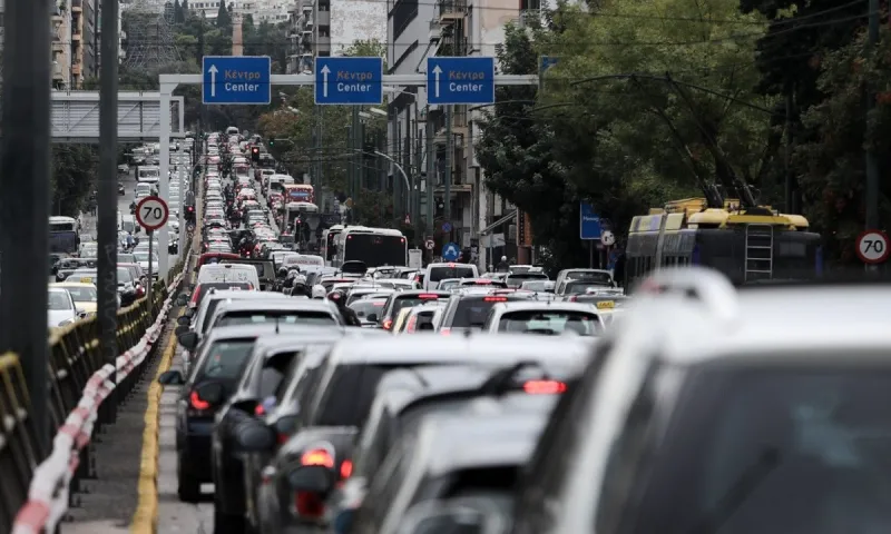 Τα μαζεύουν για τα διόδια στο κέντρο της Αθήνας μετά την κατακραυγή!
