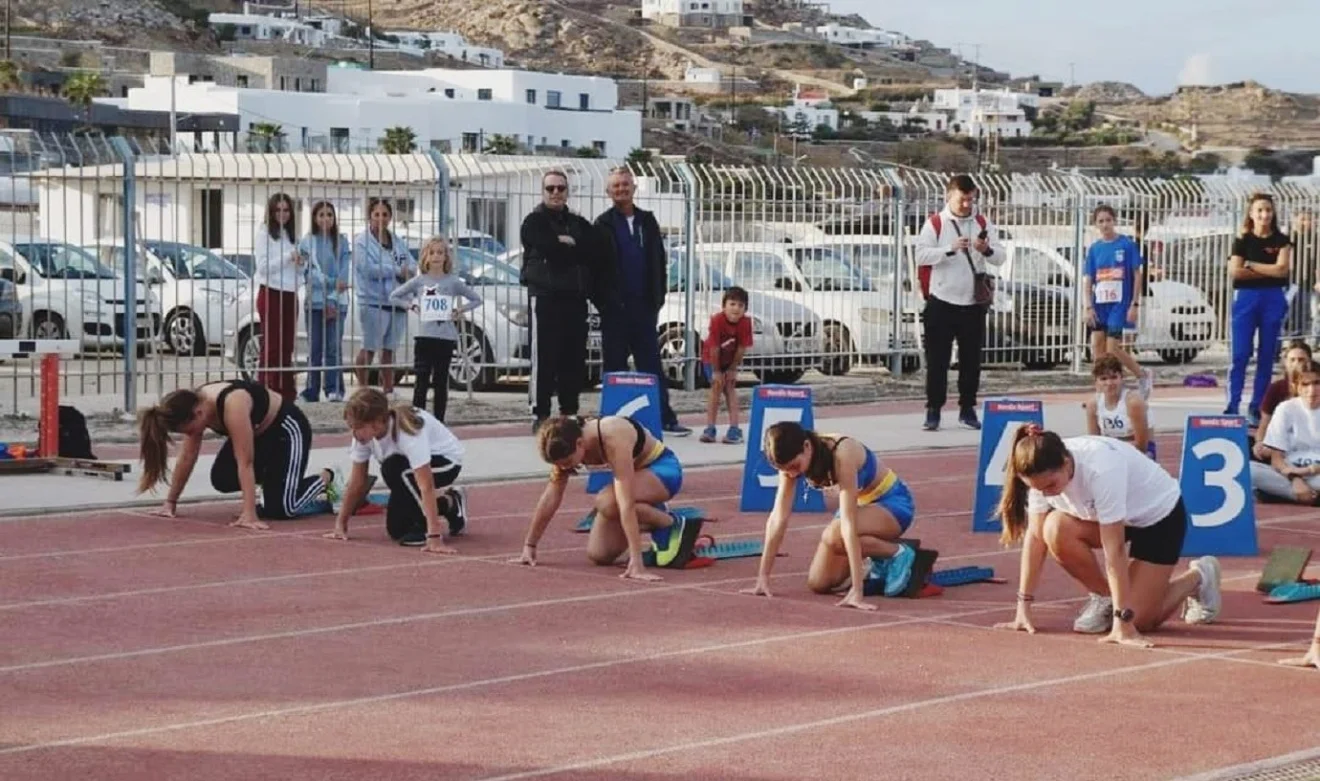Με επιτυχία διεξήχθησαν το περασμένο Σάββατο οι αναπτυξιακοί αγώνες στίβου 11α Δήλεια τα οποία έγιναν στο στάδιο του Κόρφου στη Μύκονο.