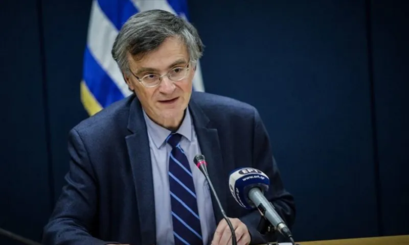 Κορονοϊός: Έρχονται νεα σκληρά μέτρα για εμβολιασμένους και ανεμβολίαστους - Τι σηματοδοτεί η επιστροφή Τσιόρδα