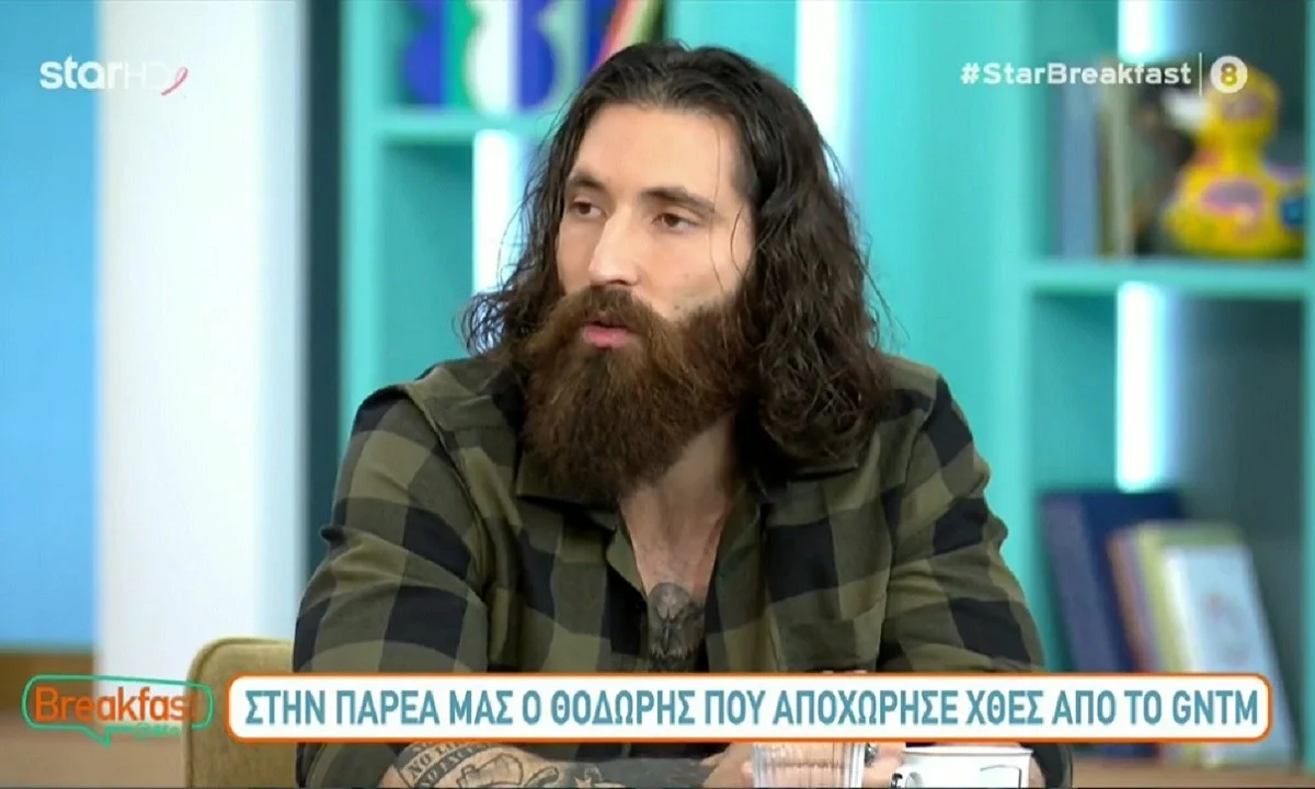 Ο Θοδωρής Τσαρούχας στην εκπομπή @breakfast