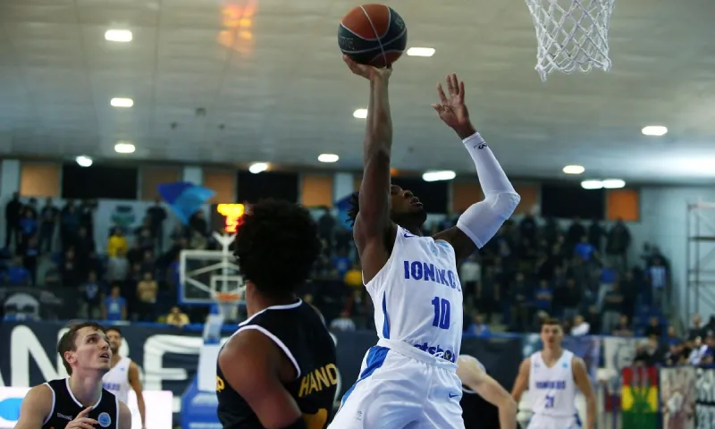 Ιωνικός- Αντβέρπ 81-92: Του στοίχισε ένα κακό πεντάλεπτο