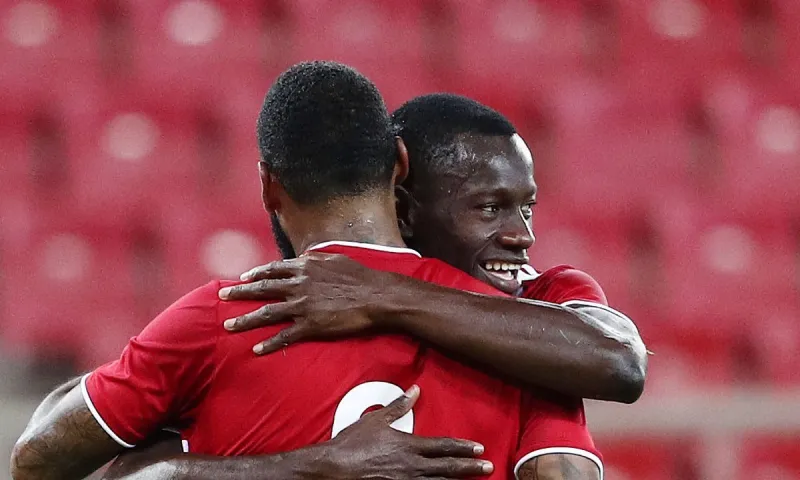 Άιντραχτ Φρανκφούρτης - Ολυμπιακός: Με 4-3-3 οι «ερυθρόλευκοι» - Εκπλήξεις από τους Γερμανούς