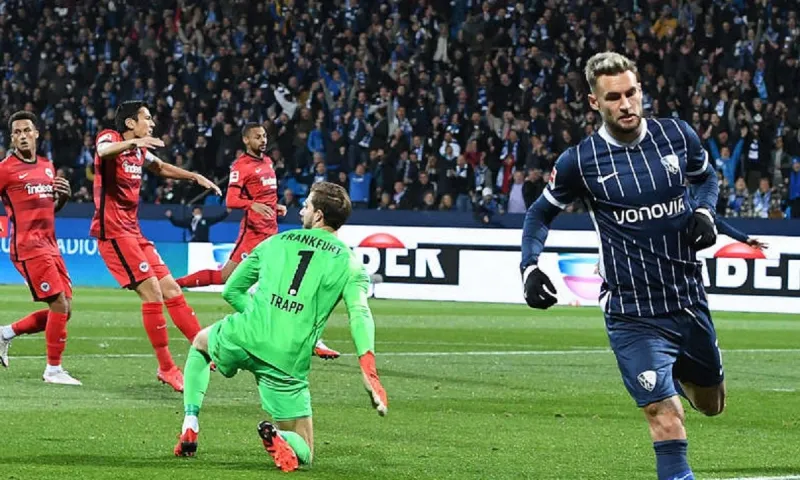 Μπόχουμ - Άιντραχτ Φρ. 2-0: Νέα γκέλα για τους «αετούς» από Λαμπρόπουλο, Σταφυλίδη