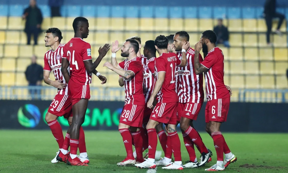 Βαθμολογία Super League: Ο Ολυμπιακός έφτασε τις έξι νίκες στο πρωτάθλημα και τους 20 βαθμούς, ενώ ο ΠΑΟΚ έπιασε την ΑΕΚ στην 2η θέση με 16β.