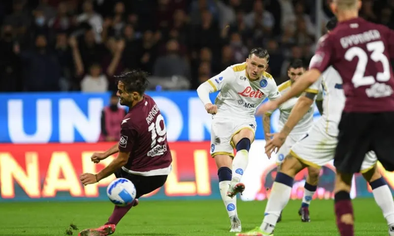 Σαλερνιτάνα - Νάπολι 0-1: Αήττητη και τρίποντο κορυφής!