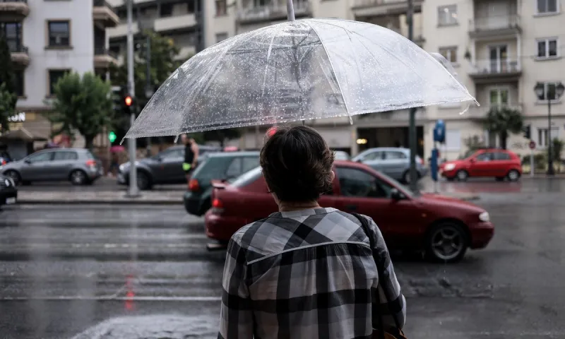 Καιρός σήμερα: Ισχυρά φαινόμενα σε πολλές περιοχές - Πού θα «χτυπήσουν»