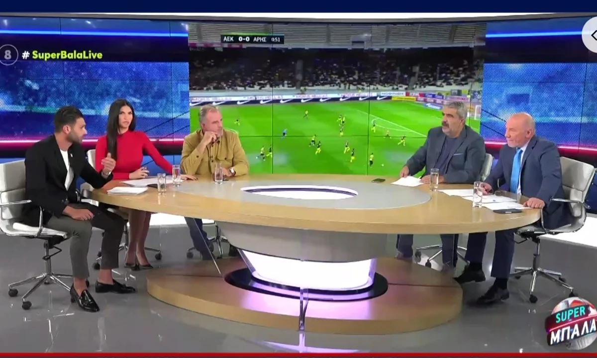 Ο Ηλίας Σπάθας μιλώντας στην εκπομπή «Super Μπάλα Live» του MEGA είπε ότι δεν υπάρχει πέναλτι στον Μάνταλο και ότι ο Ρότα έπρεπε να αποβληθεί.