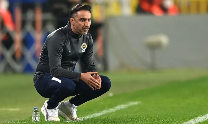 Φενερμπαχτσέ: Απολύεται ο Περέιρα μετά και το επεισόδιο με τον Δημήτρη Πέλκα!