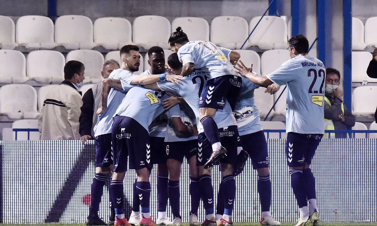Ο Απόλλων Σμύρνης ισοφάρισε σε 1-1