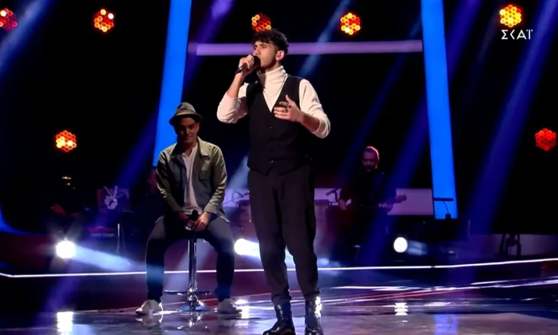 The Voice: Συνεχίζει στα battles ο παίκτης με τη φωνή του Παπακωνσταντίνου;
