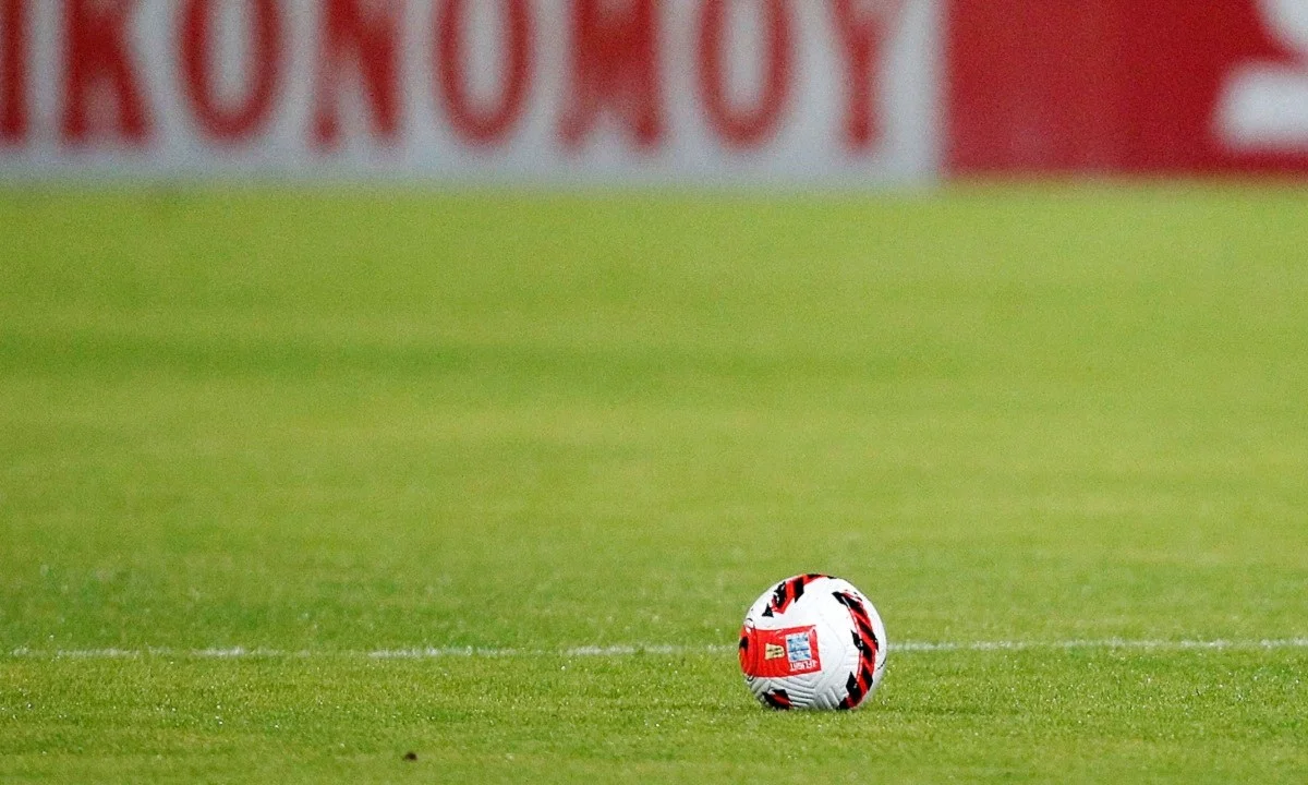Χαμός στη Super League 2