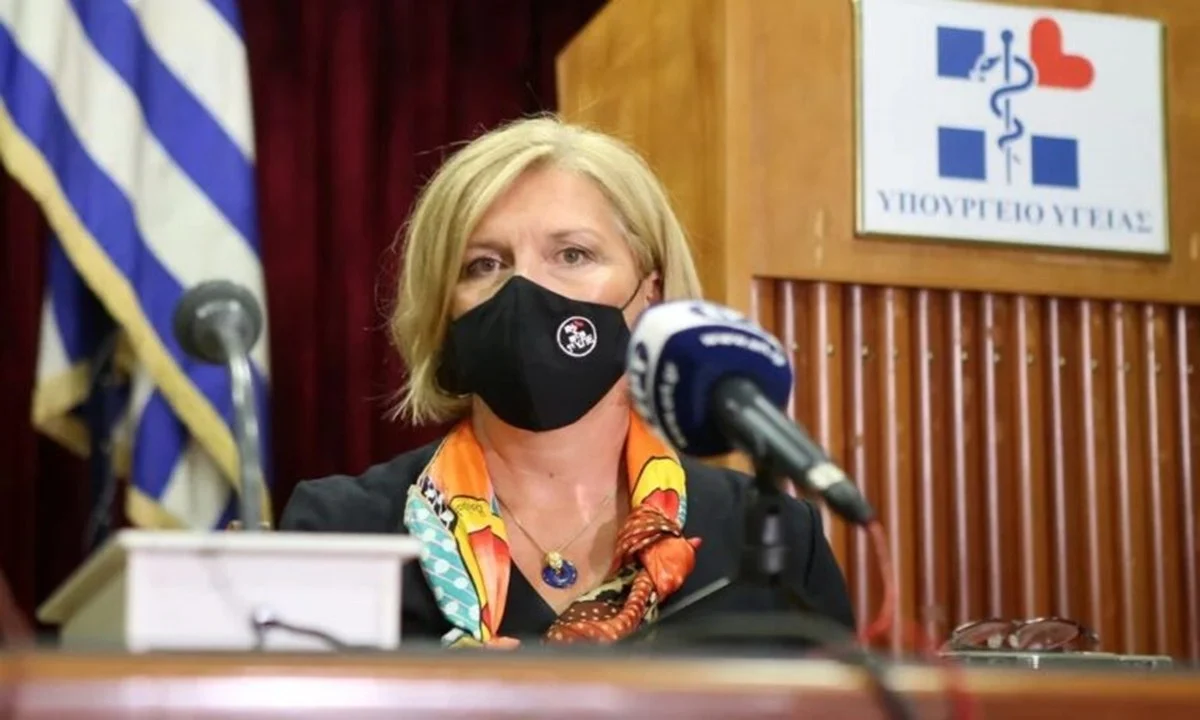 Η αναπληρώτρια Υπουργός Υγείας Μίνα Γκάγκα, είπε πως δεν υπάρχει υπερμετάδοση του ιού στα ΜΜΜ όπου οι άνθρωποι στοιβάζονται σαν σαρδέλες, άλλα στους... γάμους.