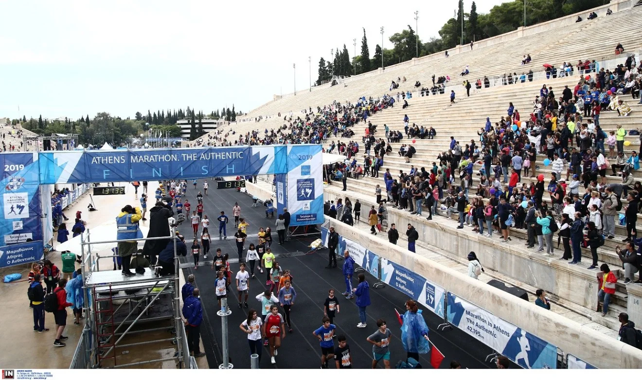Σε όλες τις θύρες εισόδου του Καλλιμάρμαρου Παναθηναϊκού Σταδίου, στο πλαίσιο του 38ου Αυθεντικού Μαραθωνίου, θα γίνεται έλεγχος εγγράφων.