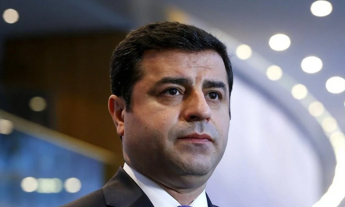 Στην Τουρκία η σύζυγος του Μπασάκ Ντεμίρτας θα μπει στην φυλακή για την λάθος ημερομηνία στο πιστοποιητικό της.