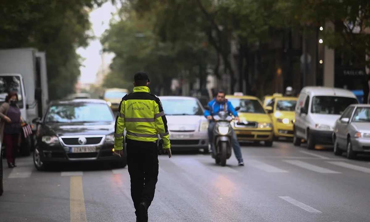 Ο δακτύλιος δεν θα ισχύσει αύριο, Πέμπτη, στο κέντρο της Αθήνας, λόγω της απεργίας στα Μέσα Μαζικής Μεταφοράς.