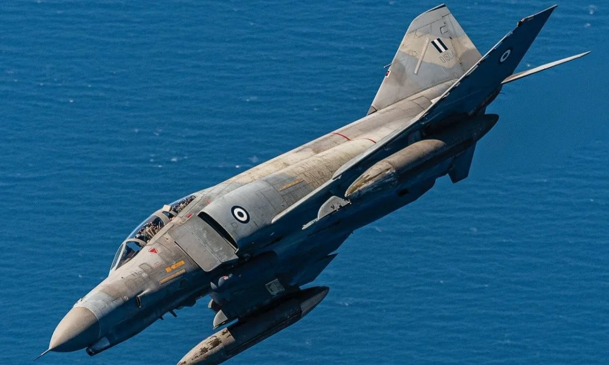 Σείστηκαν τα τουρκικά παράλια του Κας από το χαμηλό πέταγμα ενός ζεύγους Phantom στο Καστελλόριζο. Δείτε αναλυτικά.