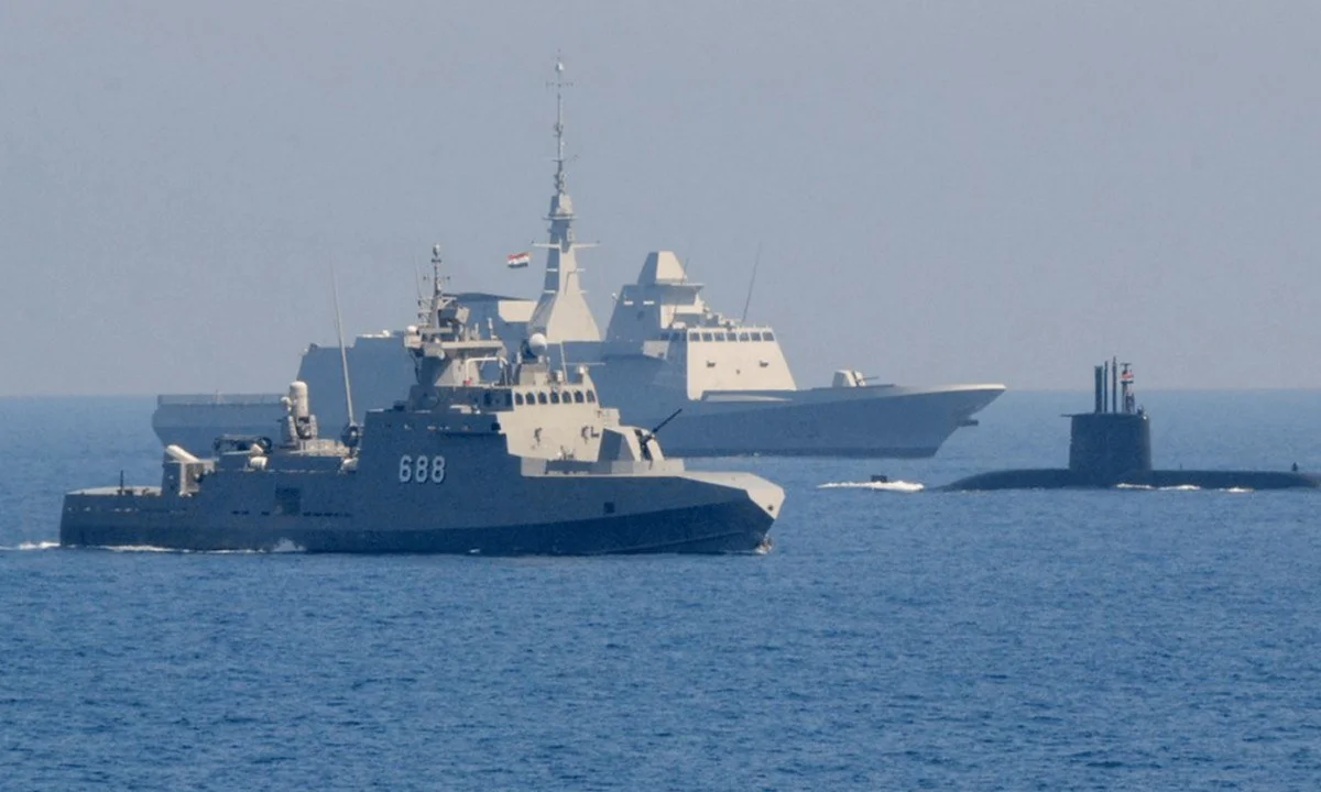Ελληνοτουρκικά: Στον Πειραιά βρίσκεται ο αιγυπτιακός στόλος σε μία κίνηση που γίνεται και έχει μεγάλο συμβολισμό.