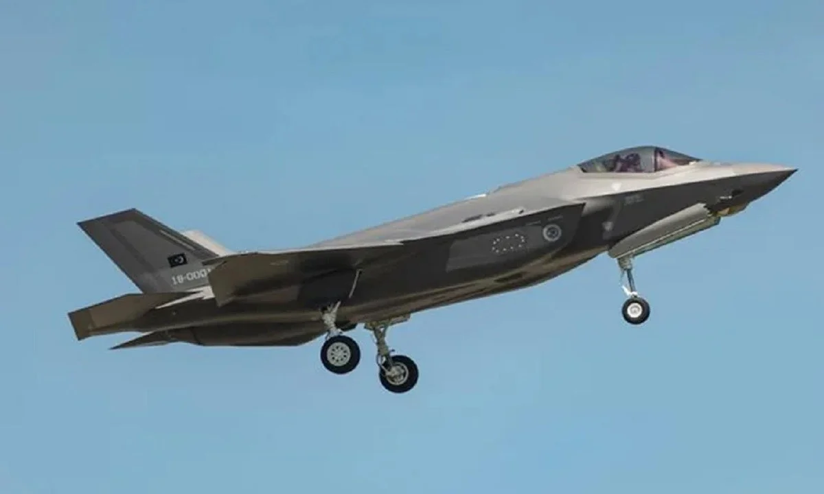 Toυρκία: Προδοσία! Οι ΗΠΑ δίνουν τα F-35 της Τουρκίας στην Ελλάδα!