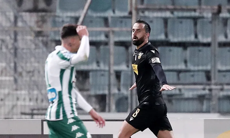 Λαμία - Παναθηναϊκός: Το 1-0 από τον Αραμπούλι
