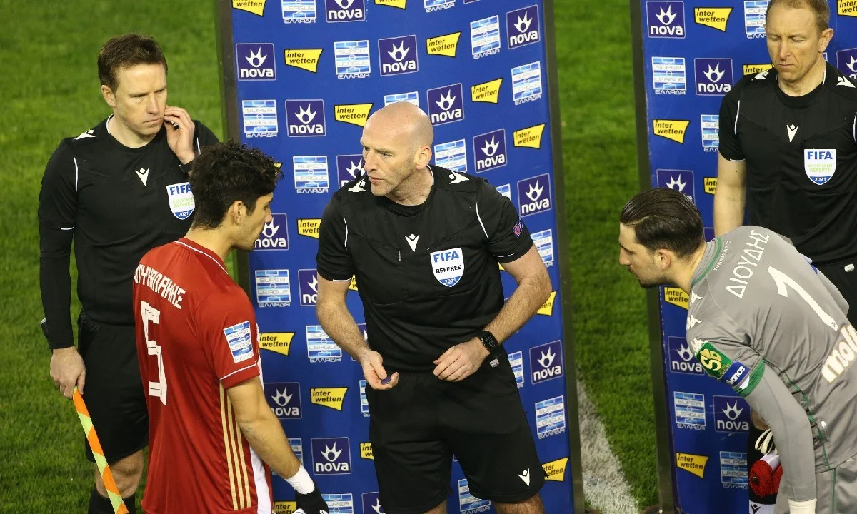 Super League: Μόνο στο Άρης - ΑΕΚ ξένος διαιτητής. Ευαγγέλου στη φιέστα, Μανούχος στο Παναθηναϊκός - ΠΑΣ Γιάννινα. Ζαμπαλάς και... βητάδες στα ματς των play out.