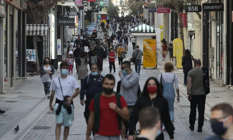 Καπραβέλος: «Κάναμε λάθος - Θεοποιήσαμε τους εμβολιασμένους»