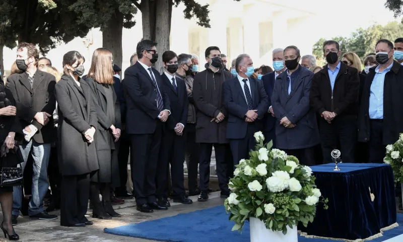 Φώφη Γεννηματά: Συγκίνηση στο 40ημερο μνημόσυνο