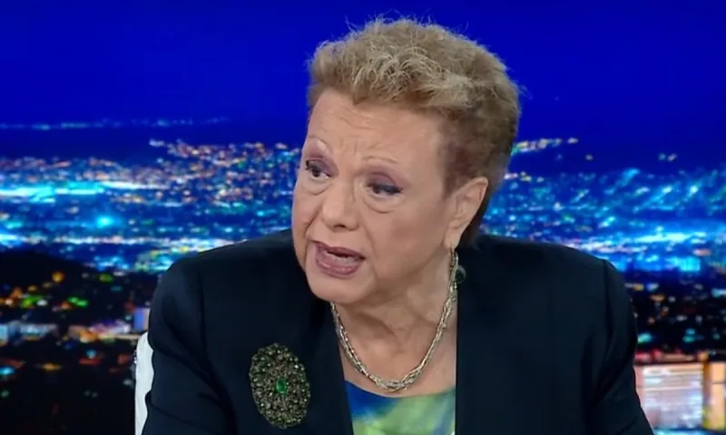 «Βόμβα» στο τείχος ανοσίας από Γιαμαρέλλου: 3,5 εκατ. πολίτες θα είναι σαν ανεμβολίαστοι ως τη Πρωτοχρονιά!