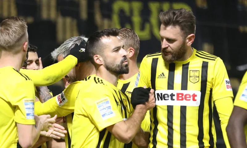 Άρης - ΟΦΗ: Ο Γκάμα κάνει το 1-0 με ωραία εκτέλεση πέναλτι