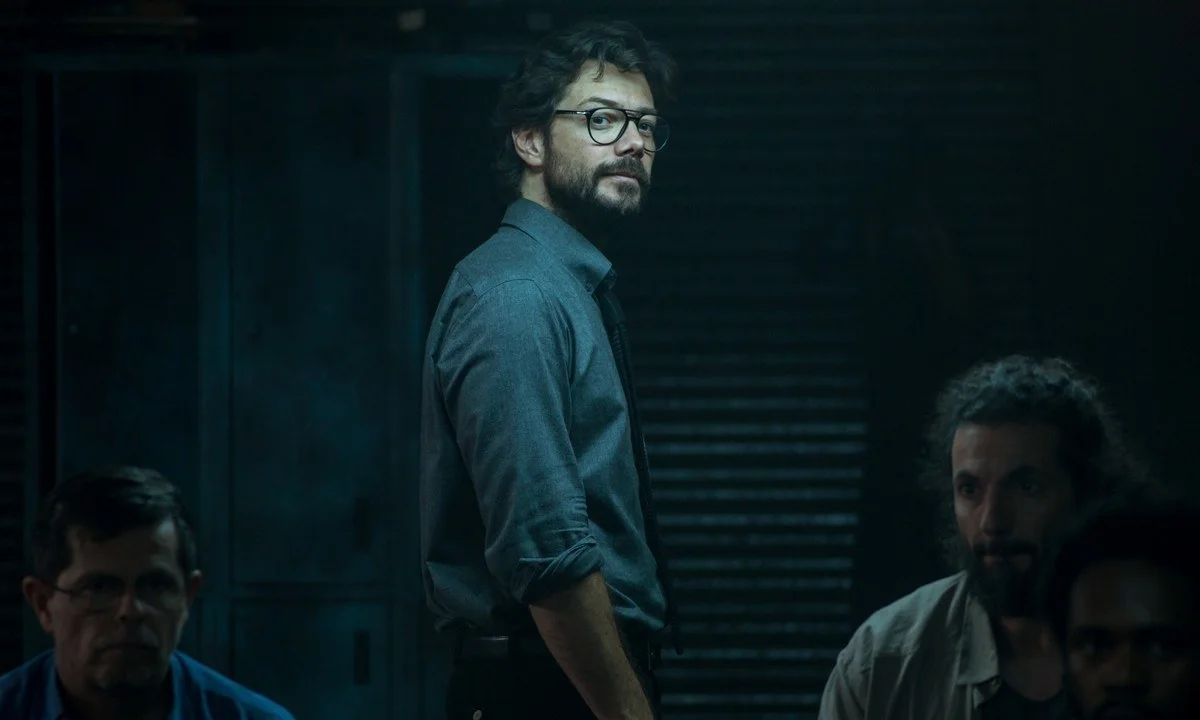 To «La Casa De Papel» φτάνει στο φινάλε του, με τα τελευταία επεισόδια της σειράς του Netflix, όπου φαίνεται [ως τελειώνει η μεγάλη ληστεία.
