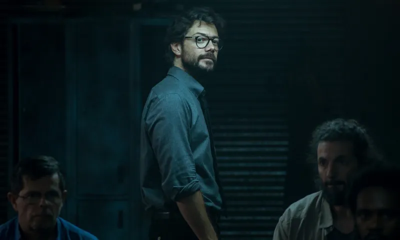 La Casa De Papel: Τρέλα με το φινάλε της σειράς του Netflix! Πώς τελειώνει η μεγάλη ληστεία! (vid)