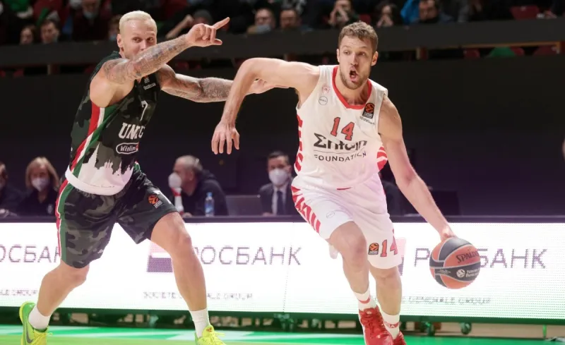 Ούνικς Καζάν- Ολυμπιακός 84-87 (παρ. 77-77): Θρύλερ!!!
