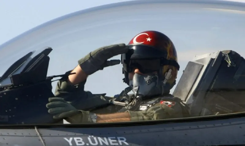 Ελληνοτουρκικά: Οι Τούρκοι πιλότοι διαμαρτύρονται - Οι Έλληνες μας παίρνουν τις δουλειές