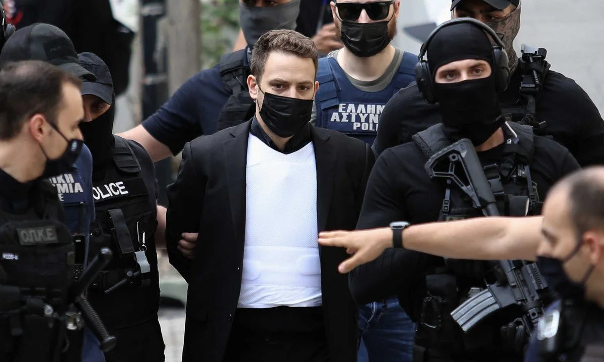 Έγκλημα στα Γλυκά Νερά: Σε δίκη ο Μπάμπης Αναγνωστόπουλος - Τα δυο κακουργήματα
