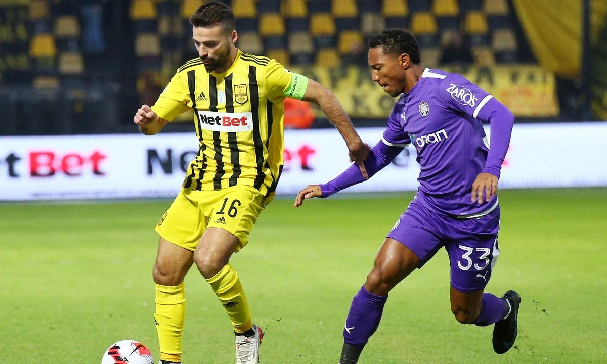 Η 14η αγωνιστική της Super League 1 συνεχίζεται σήμερα με τον αγώνα ΟΦΗ - Άρης, που είναι προγραμματισμένος για τις 17:00.