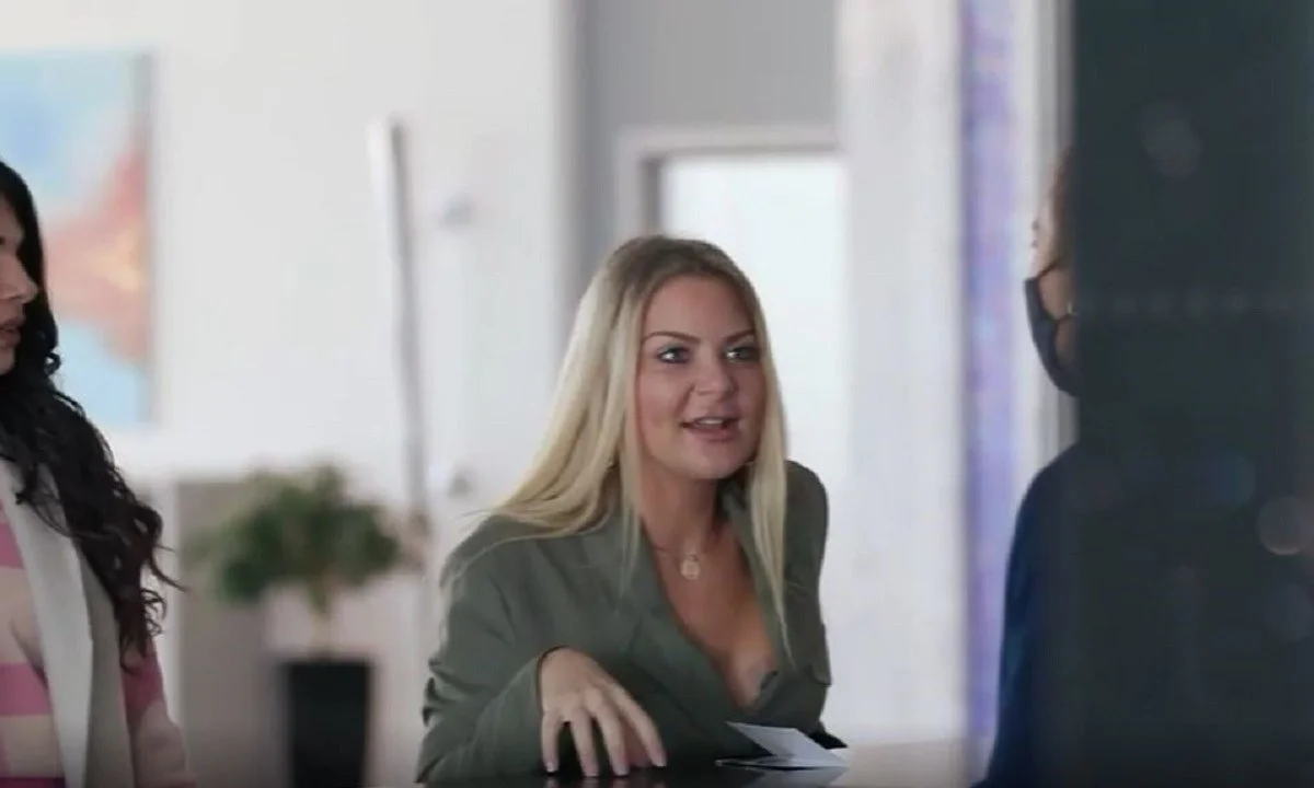 The Bachelor: Η Αθηνά ΝΥ είχε ένα περίεργο request