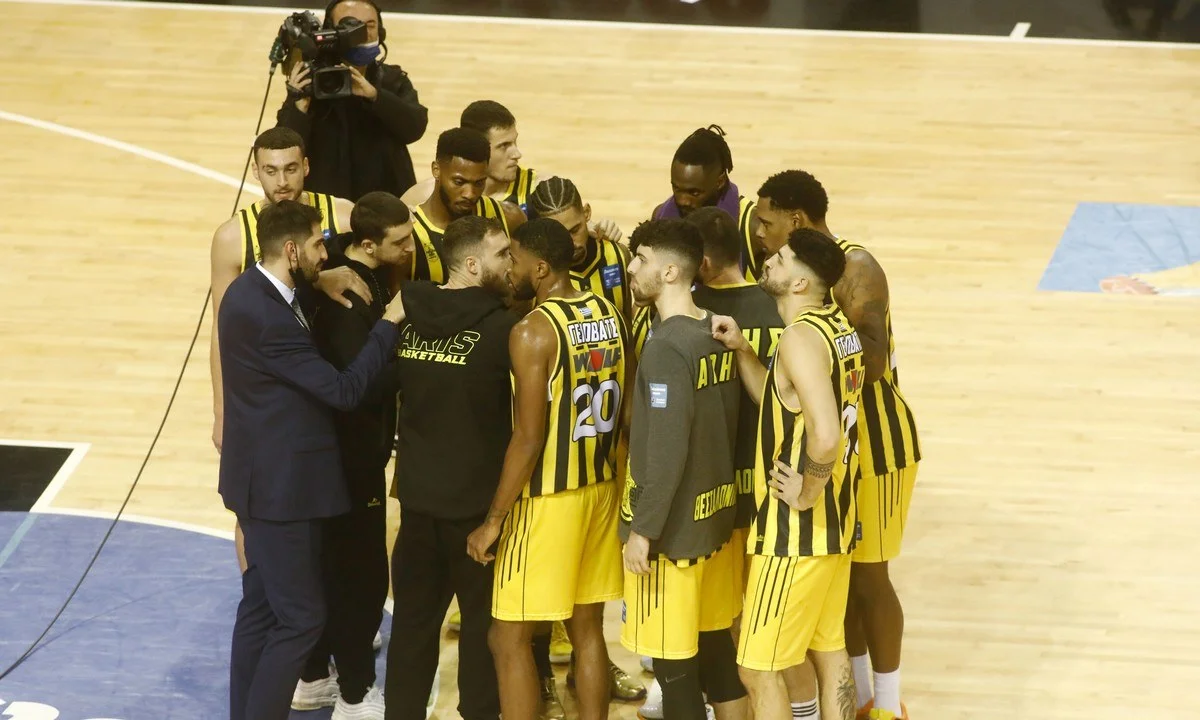 Ο Άρης τις τελευταίες μέρες πλήττεται από τον κορονοϊό, αφού υπήρχαν δύο παίκτες θετικοί τις προηγούμενες μέρες ενώ ανακοινώθηκε και τρίτο κρούσμα.