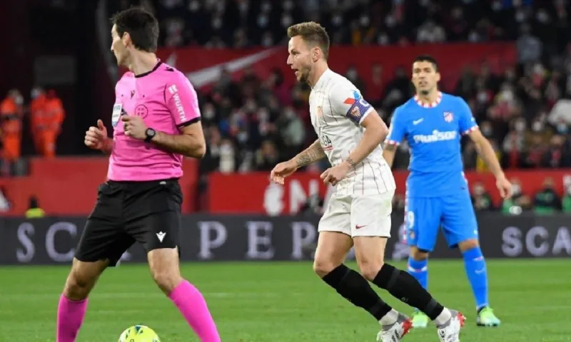Σεβίλλη - Ατλέτικο 2-1: Ο Οκάμπος «σκότωσε» τους Μαδριλένους (vid) - Η βαθμολογία στη LaLiga