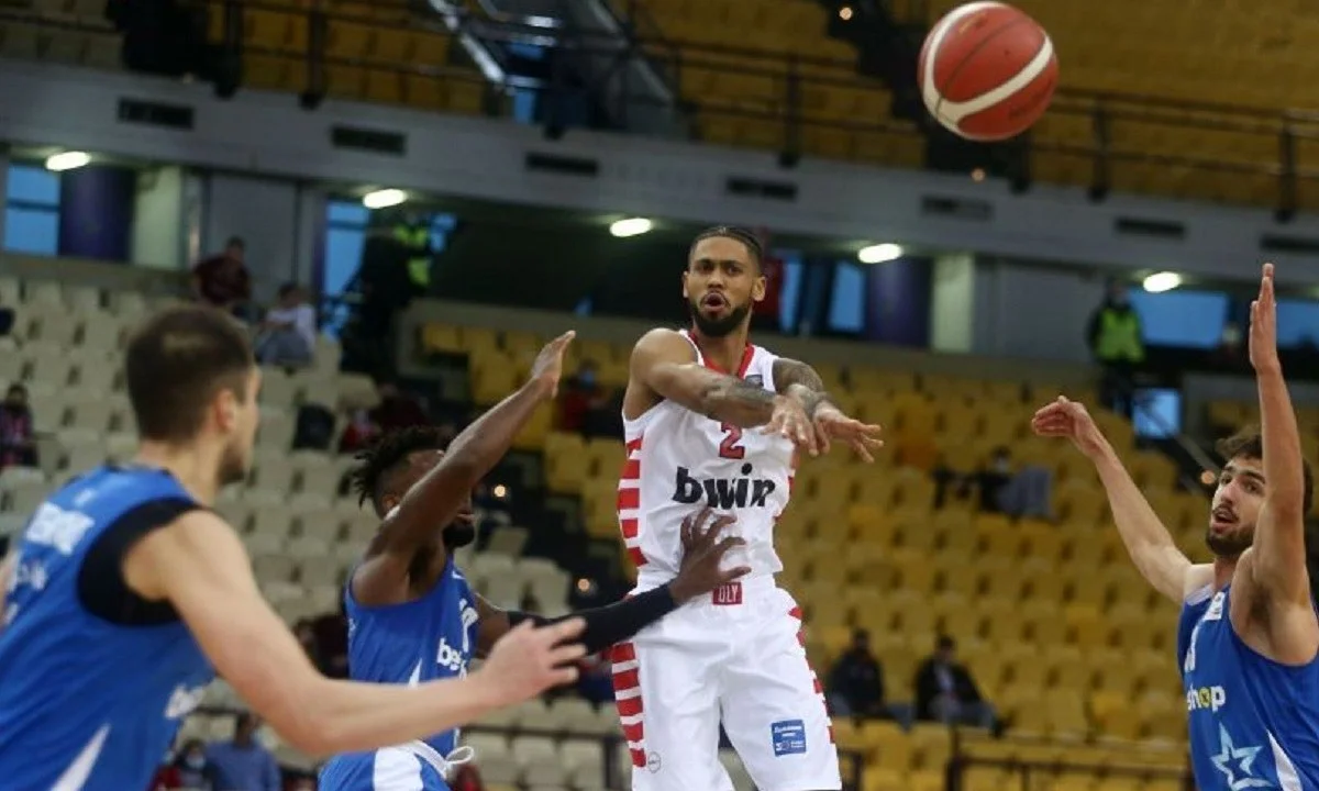 Basket League: Ο Ολυμπιακός έχει ήδη αιτηθεί αναβολή του ματς με τον Ιωνικό