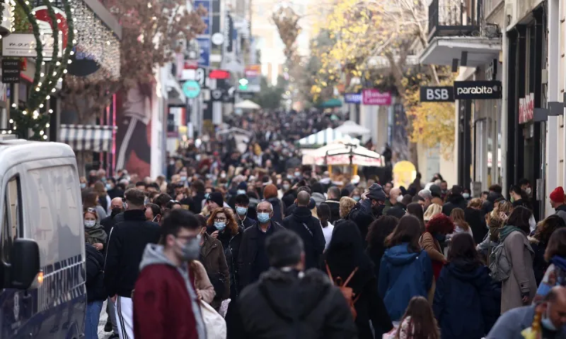 Κρούσματα σήμερα: Η μετάλλαξη Όμικρον έφερε ρεκόρ - Πώς φτάσαμε εδώ